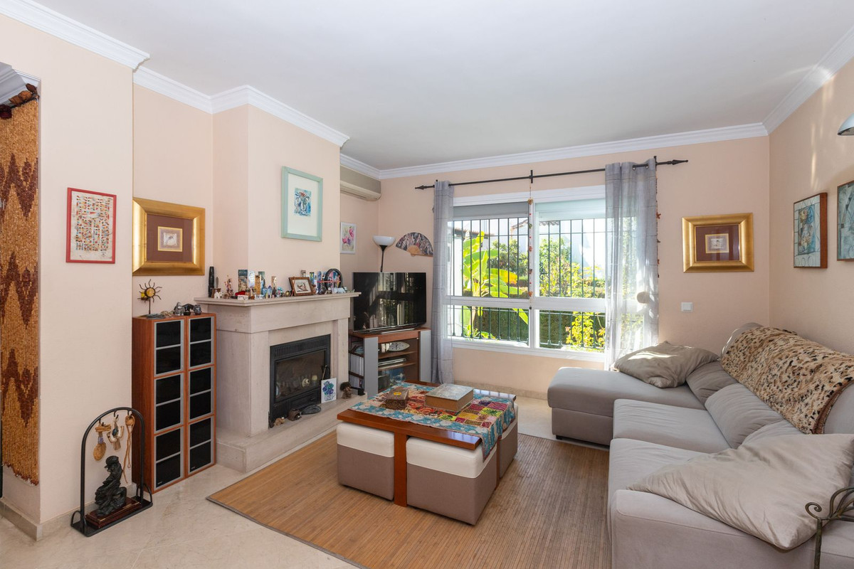 4 bedroom Townhouses for sale in Marbella – R5283835