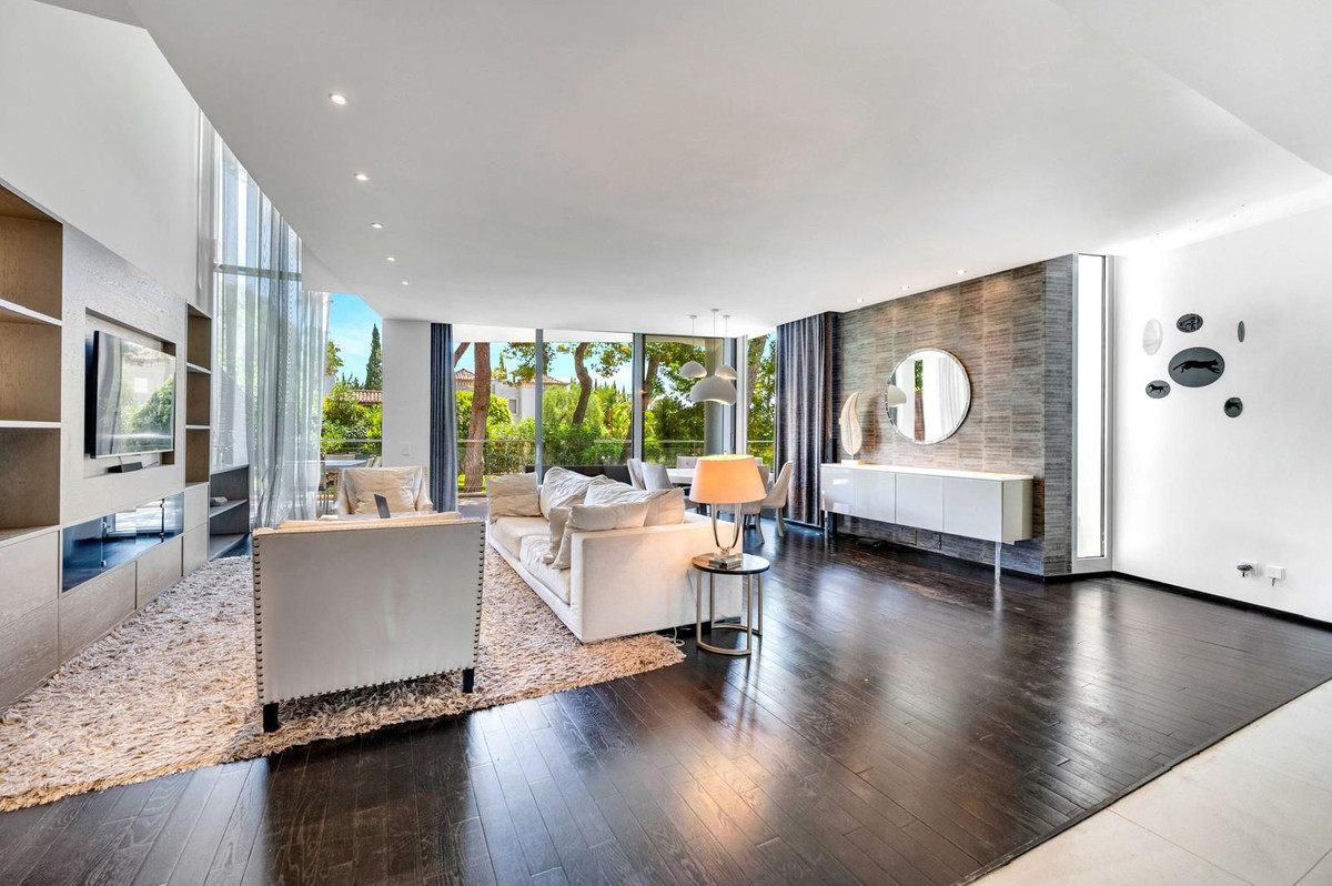 2 bedroom Townhouses for sale in Sierra Blanca – R5199784