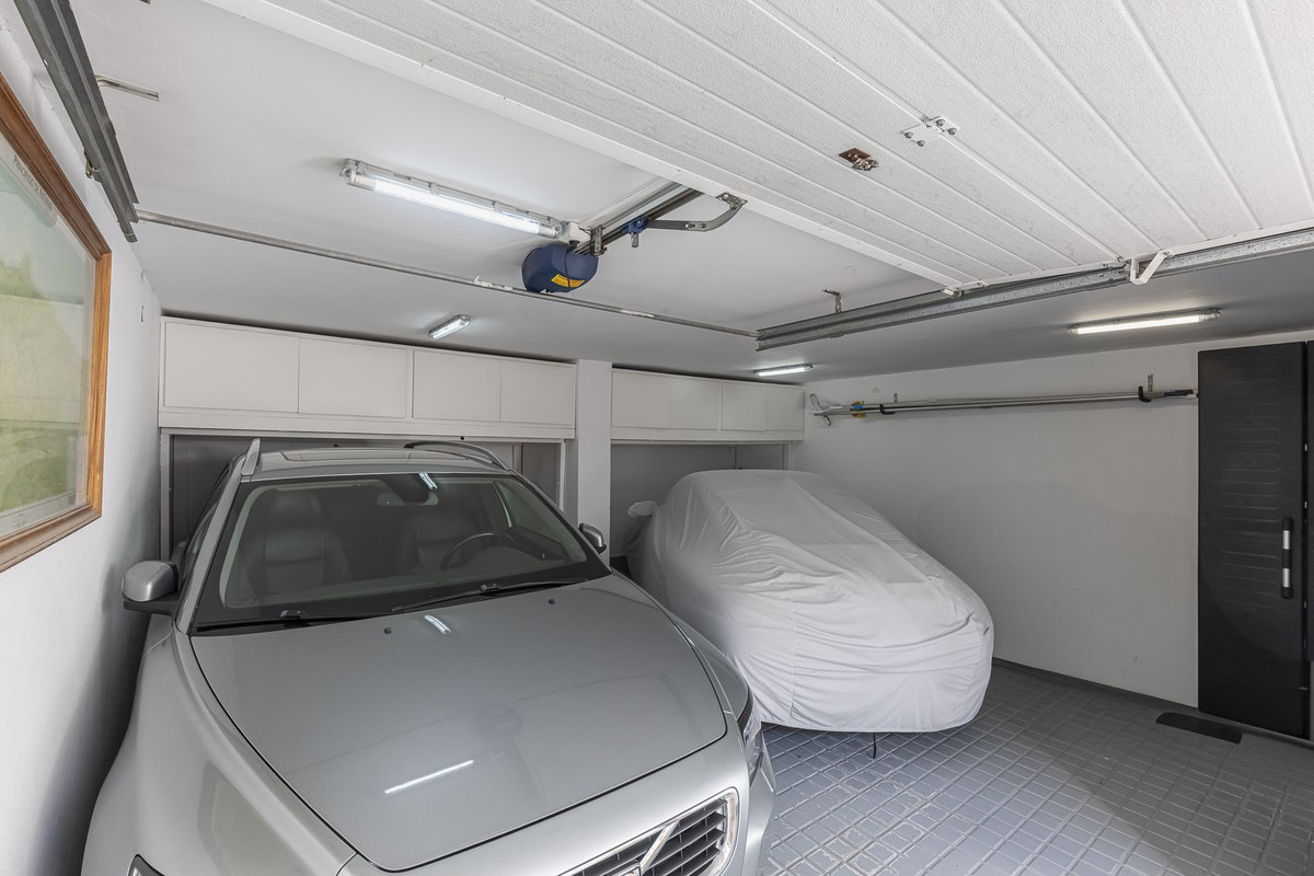 5 bedroom Villas for sale in Los Monteros – R5294128