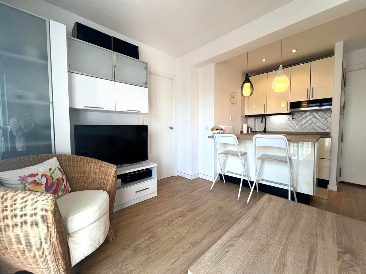 1 bedroom Apartments for sale in Calahonda – R5308684