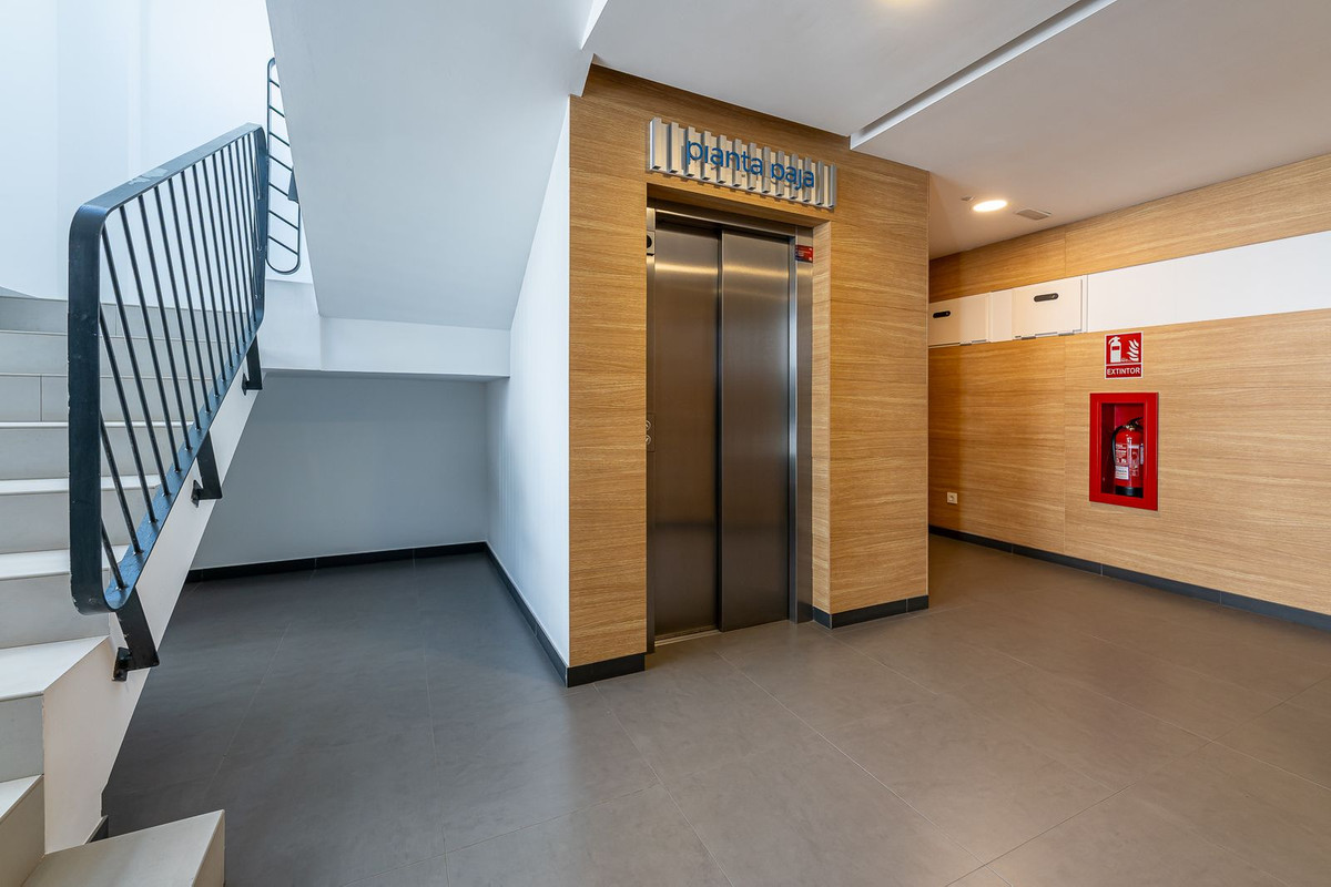 3 bedroom Apartments for sale in La Cala de Mijas – R5311681