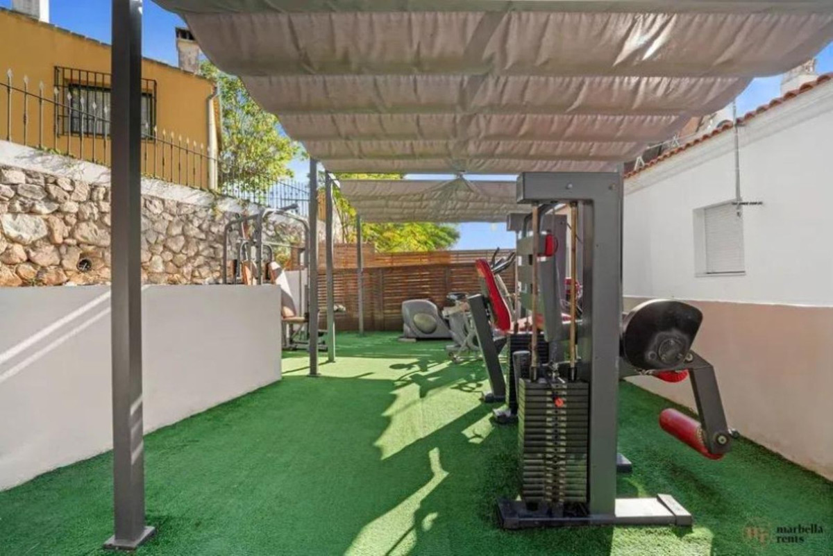 Pareados de 6 dormitorios en venta en Cabopino – R5318056 Pareados de 6 dormitorios en venta en Cabopino – R5318056