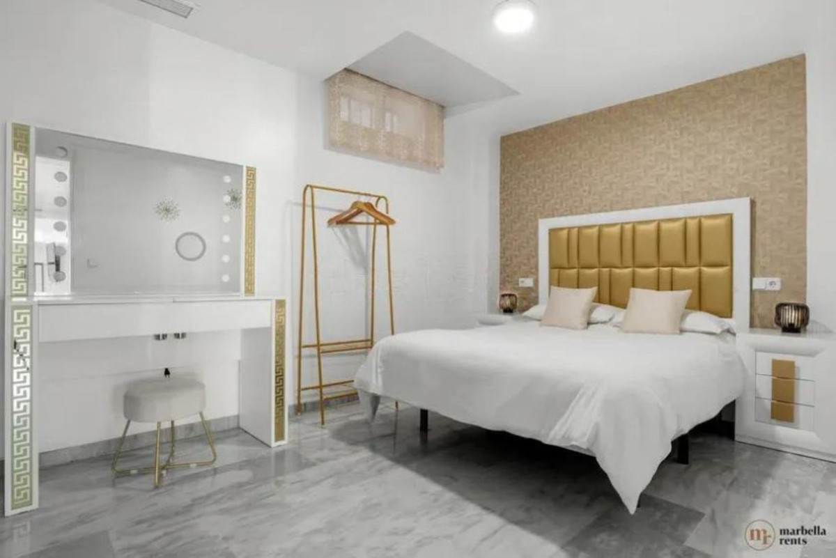 Pareados de 6 dormitorios en venta en Cabopino – R5318056 Pareados de 6 dormitorios en venta en Cabopino – R5318056