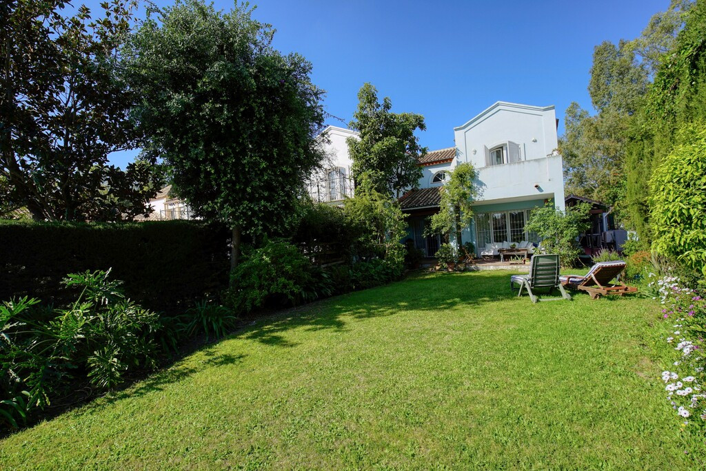 3 bedroom Villas for sale in Guadalmina Alta – R5337676