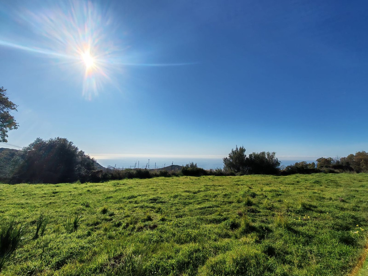 Plots for sale in Marbella – R5306926