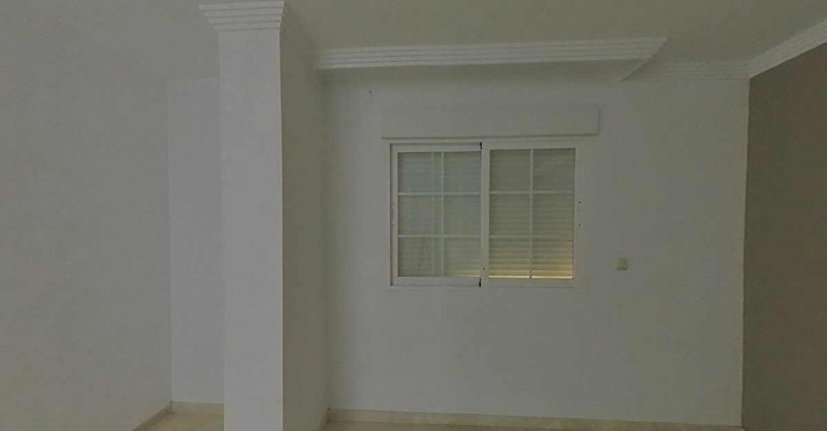 2 bedroom Apartments for sale in Riviera del Sol – R5213989