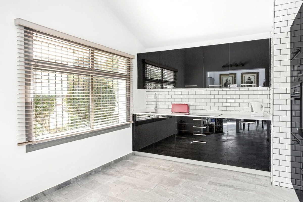 3 bedroom Villas for sale in Elviria – R5253490