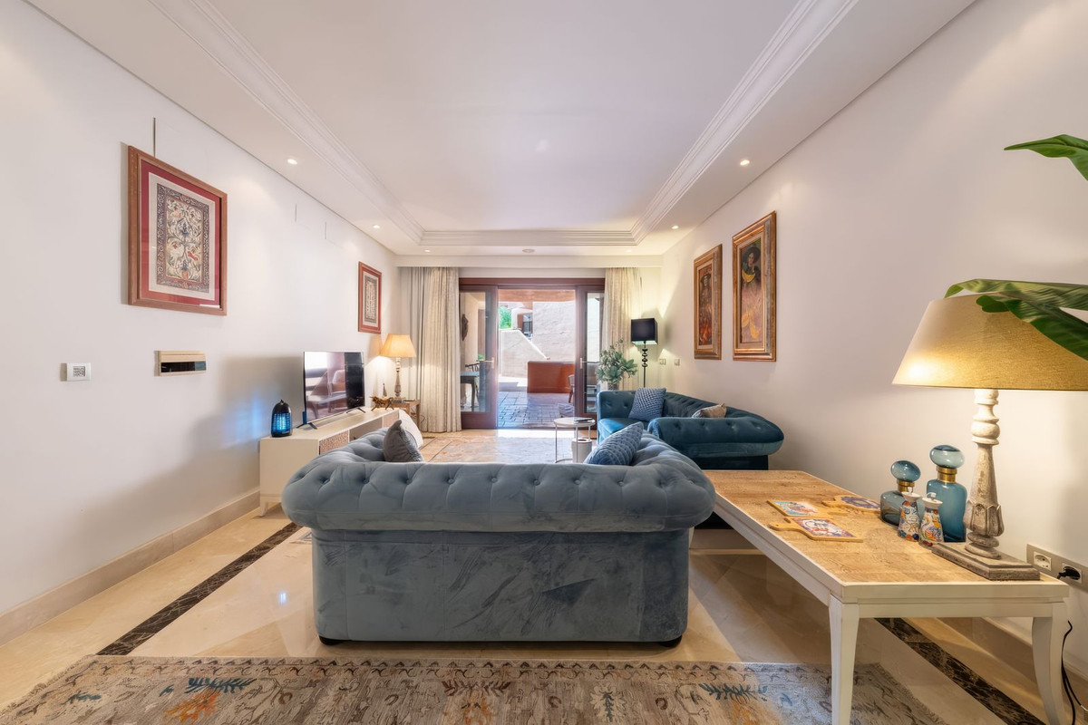 Apartamentos de 3 dormitorios en venta en Nueva Milla de Oro – R5320690