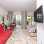 Apartamentos de 1 dormitorio en venta en Elviria – R4583227