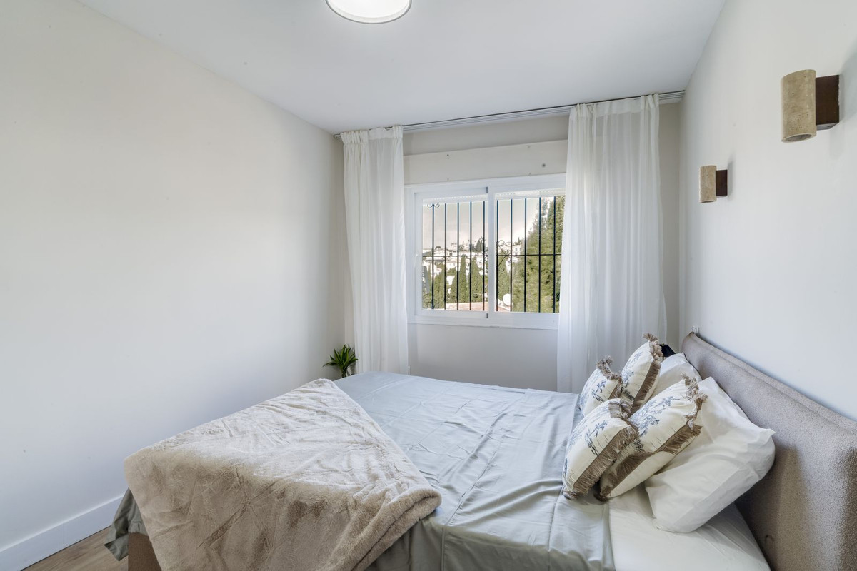 2 bedroom Penthouses for sale in Miraflores – R5325268