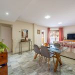 Aticos de 2 dormitorios en venta en Elviria – R5342119