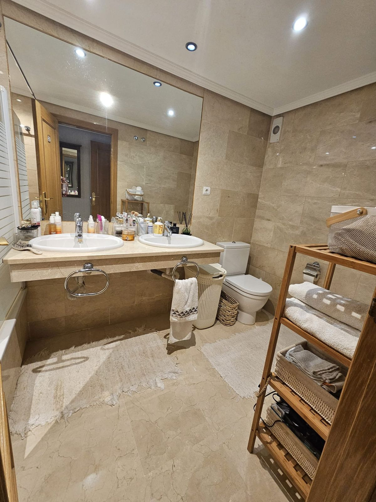 2 bedroom Apartments for sale in Las Chapas – R5317663