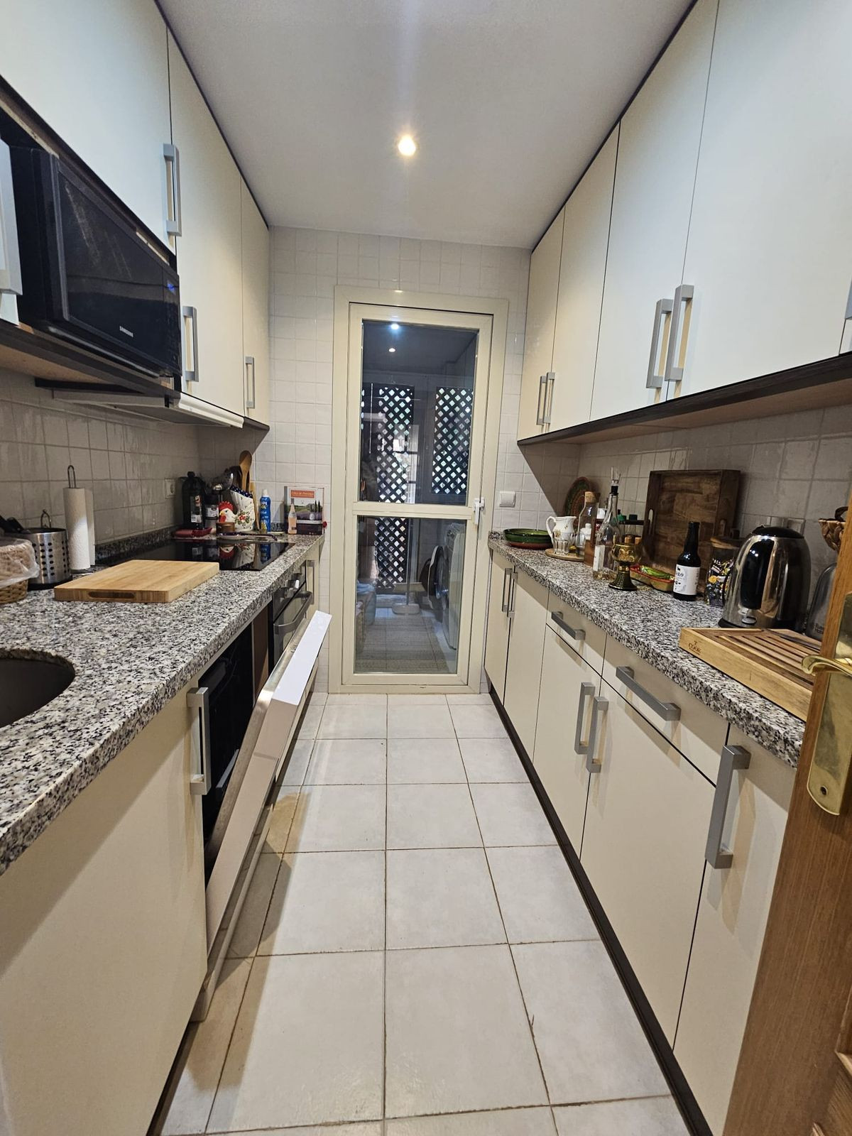 2 bedroom Apartments for sale in Las Chapas – R5317663