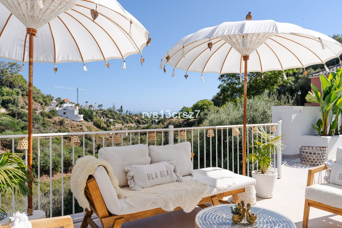 4 bedroom Villas for sale in El Rosario – R5183926