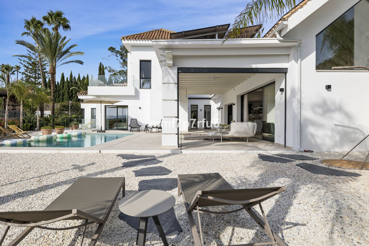 4 bedroom Villas for sale in Milla de Oro – R5221360