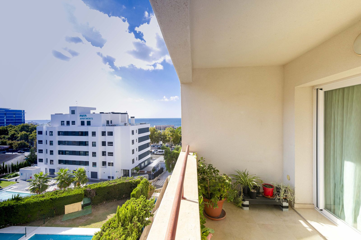 2 bedroom Apartments for sale in Marbella – R4827436