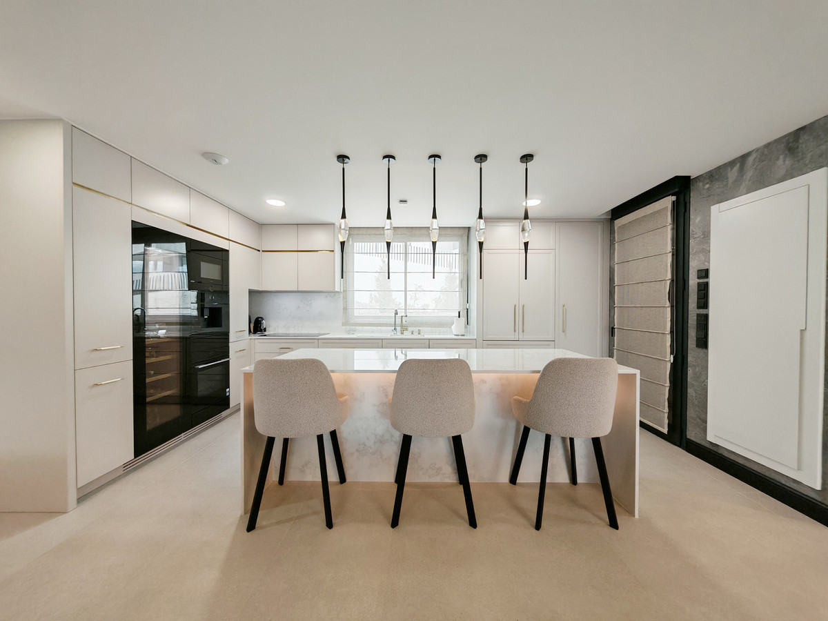 3 bedroom Penthouses for sale in Marbella – R5294920 3 bedroom Penthouses for sale in Marbella – R5294920