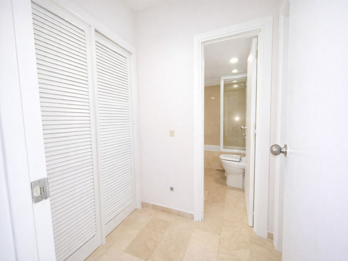 1 bedroom Apartments for sale in Milla de Oro – R5251882