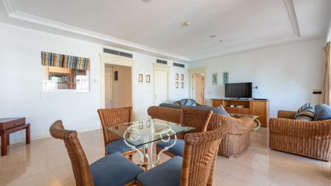 2 bedroom Apartments for sale in Marbella – R5335477