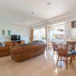 2 bedroom Apartments for sale in Marbella – R5335477