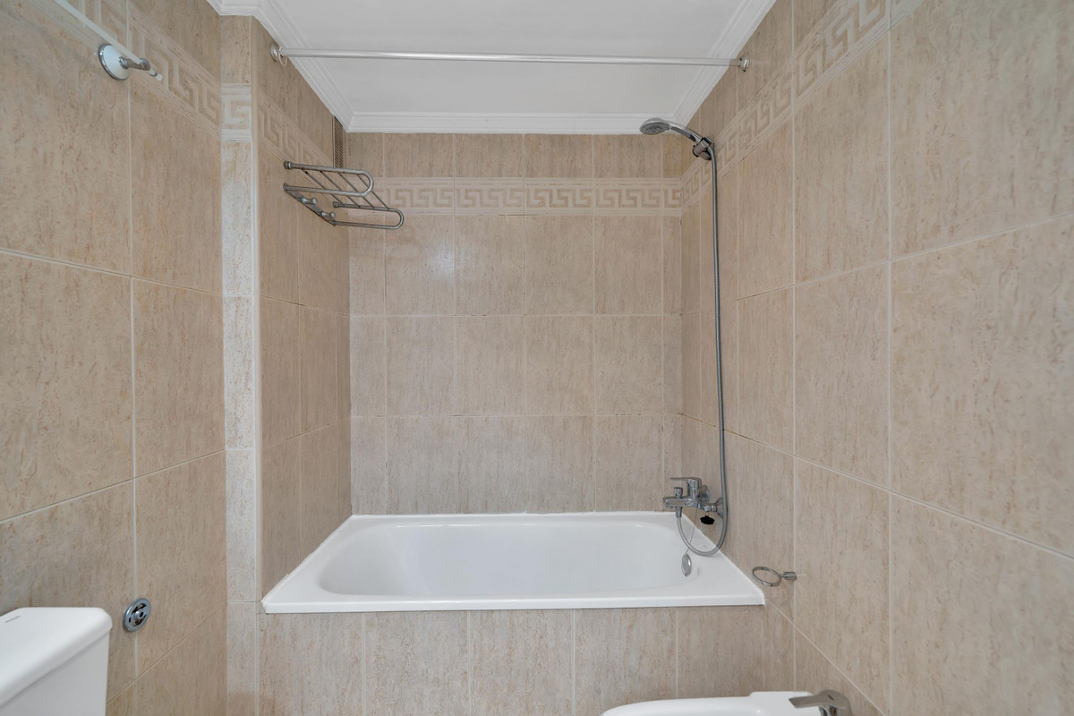 3 bedroom Apartments for sale in Marbella – R5315629