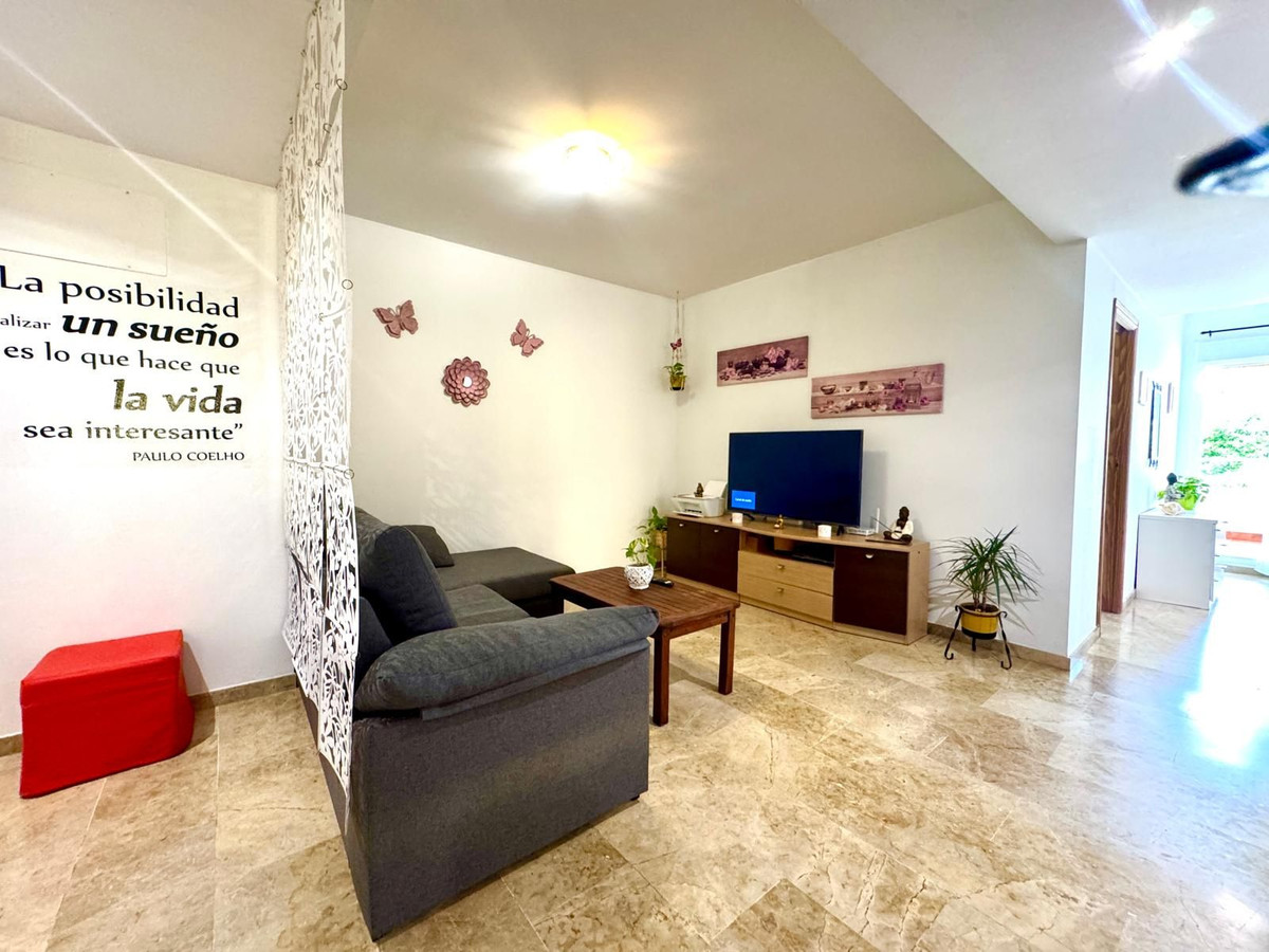 3 bedroom Apartments for sale in Riviera del Sol – R5271985