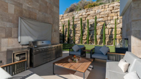 Villas de 4 dormitorios en venta en Los Arqueros – R5187913