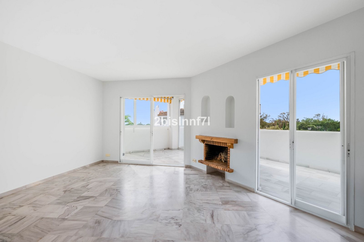 2 bedroom Apartments for sale in Elviria – R5216662 2 bedroom Apartments for sale in Elviria – R5216662