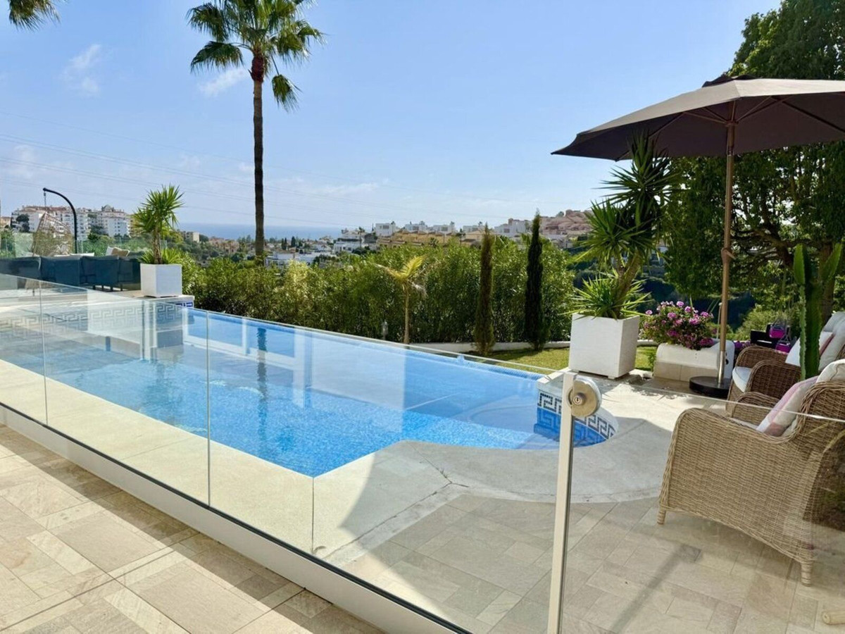 3 bedroom Villas for sale in Riviera del Sol – R5347504