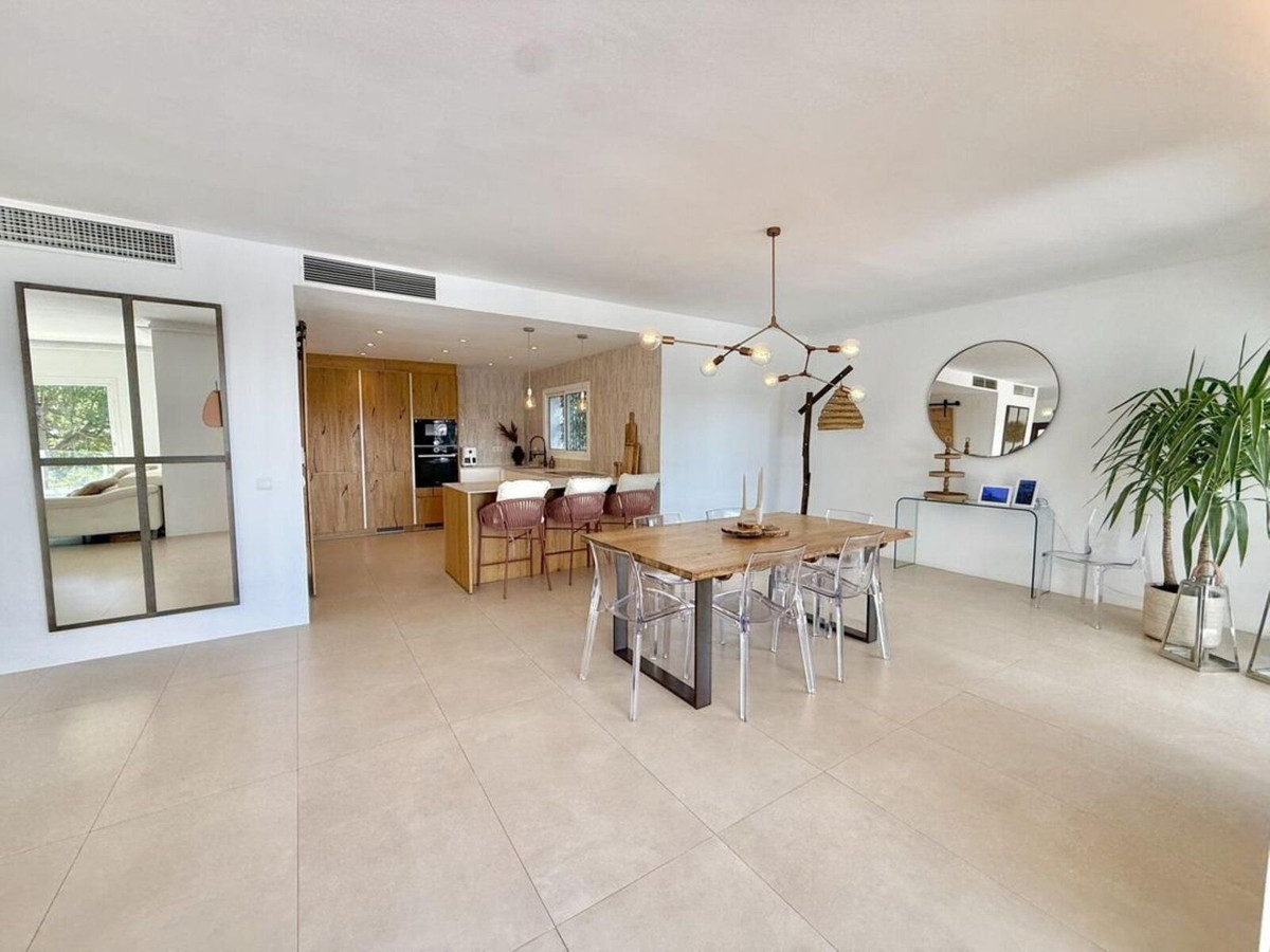 3 bedroom Villas for sale in Riviera del Sol – R5347504