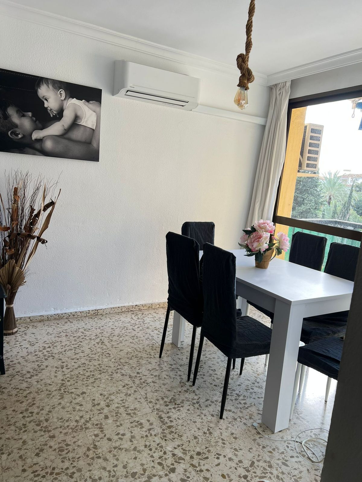 4 bedroom Apartments for sale in Marbella – R5299999