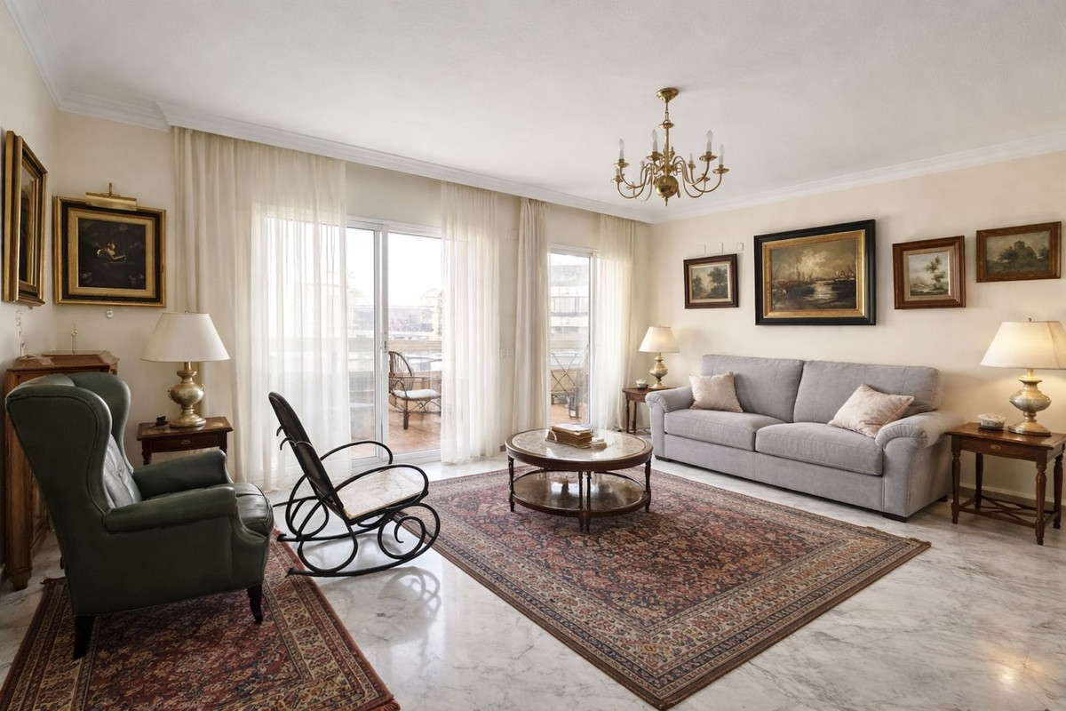 3 bedroom Apartments for sale in Marbella – R5358244