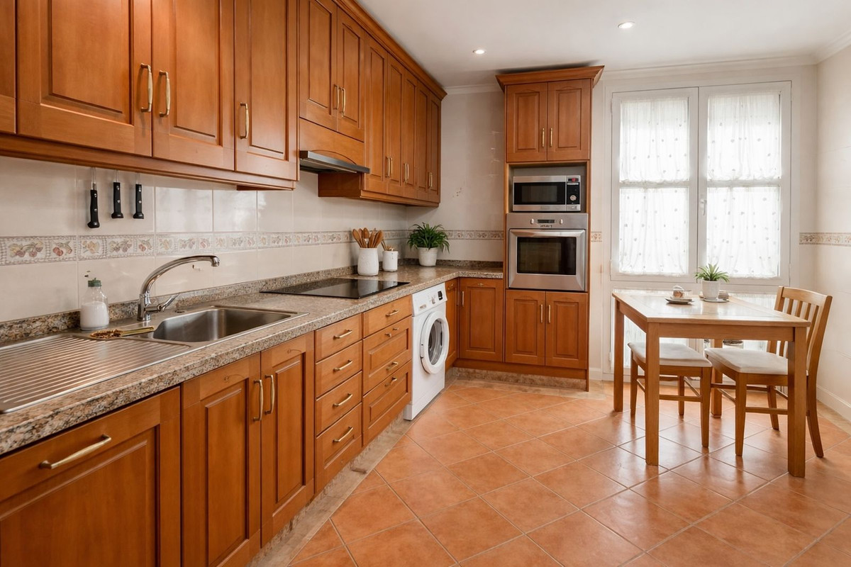 3 bedroom Apartments for sale in Marbella – R5358244