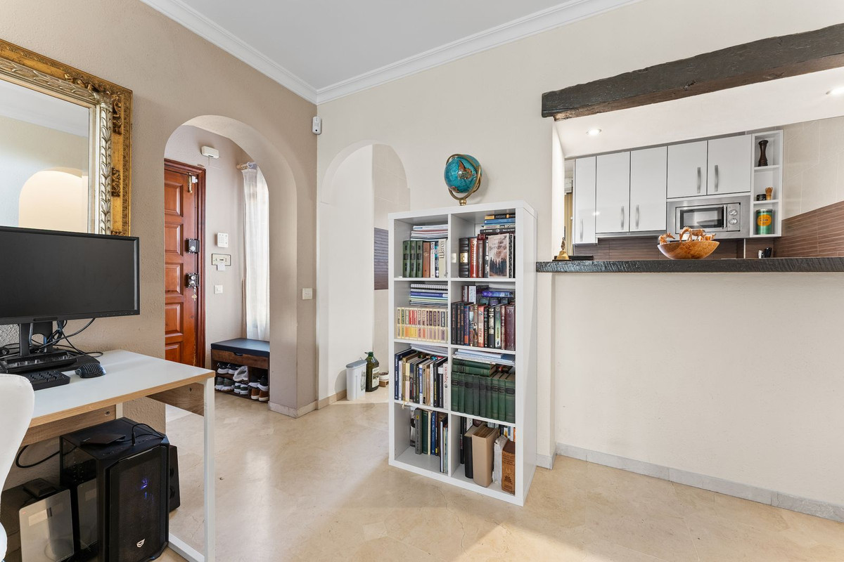 2 bedroom Apartments for sale in Riviera del Sol – R5342347