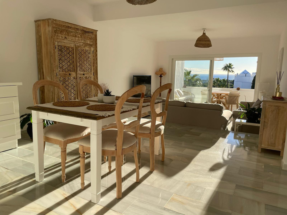 Apartamentos de 2 dormitorios en venta en Reserva de Marbella – R5341237