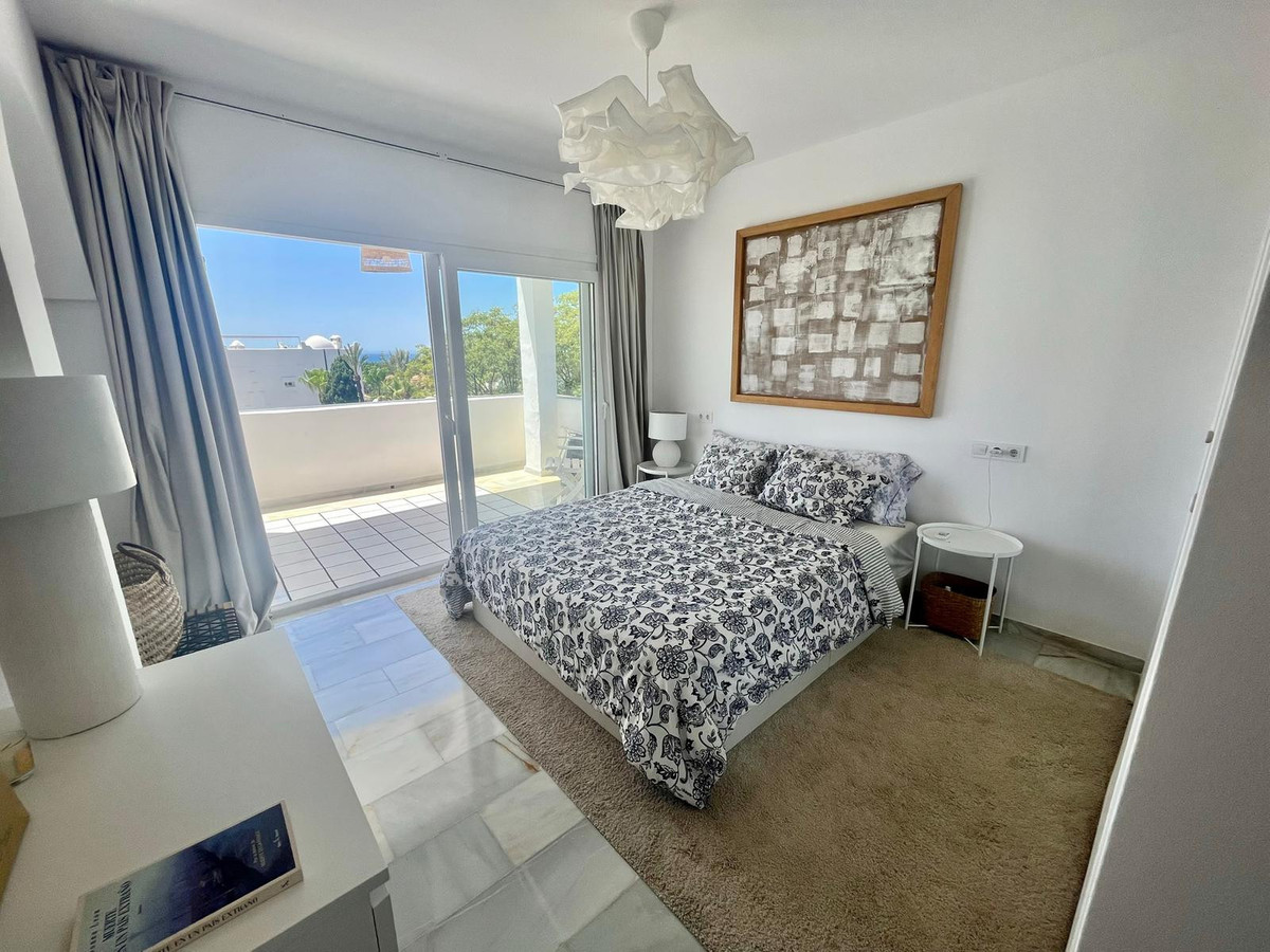 Apartamentos de 2 dormitorios en venta en Reserva de Marbella – R5341237