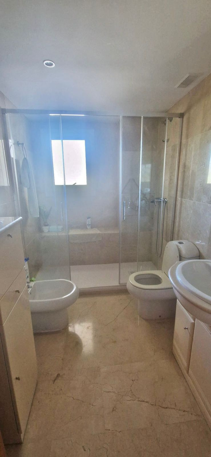 3 bedroom Apartments for sale in Marbella – R5347144