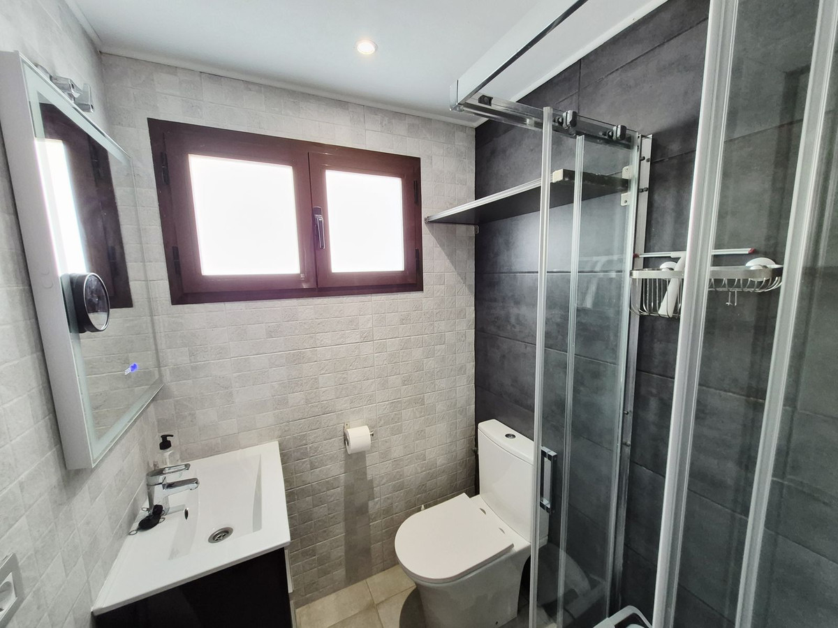 3 bedroom Semi-detached for sale in La Cala de Mijas – R5362762