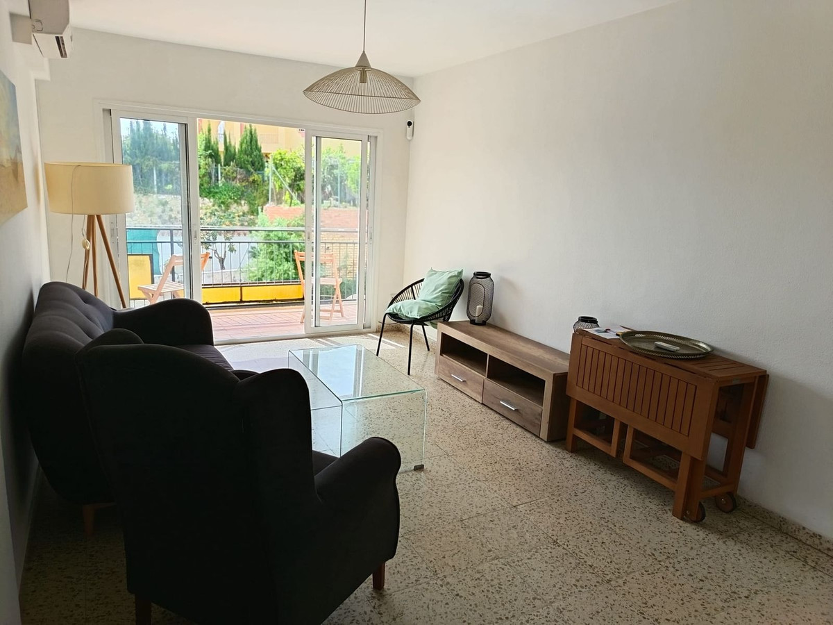 Apartamentos de 3 dormitorios en venta en Marbella – R5356459