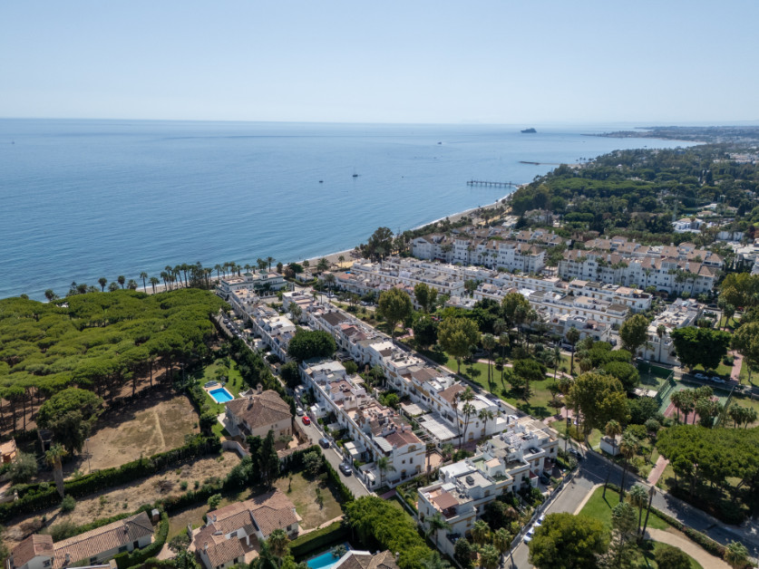 5 bedroom Townhouses for sale in Milla de Oro – R5347633