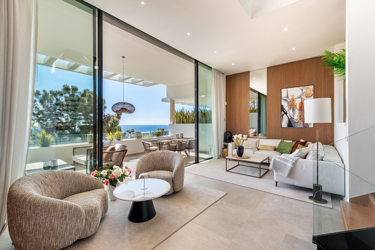 3 bedroom Townhouses for sale in Cabopino – R5335204