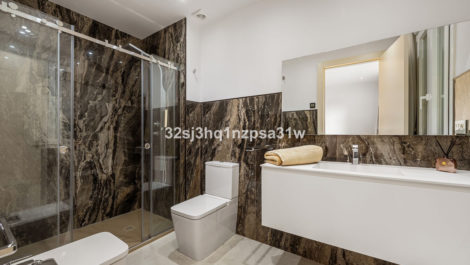 3 bedroom Apartments for sale in Marbella – R5293069