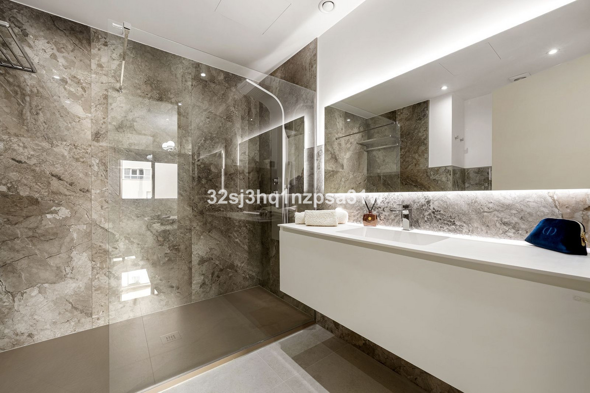 3 bedroom Apartments for sale in Marbella – R5293069