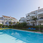 Apartamentos de 3 dormitorios en venta en Guadalmina Alta – R5259631