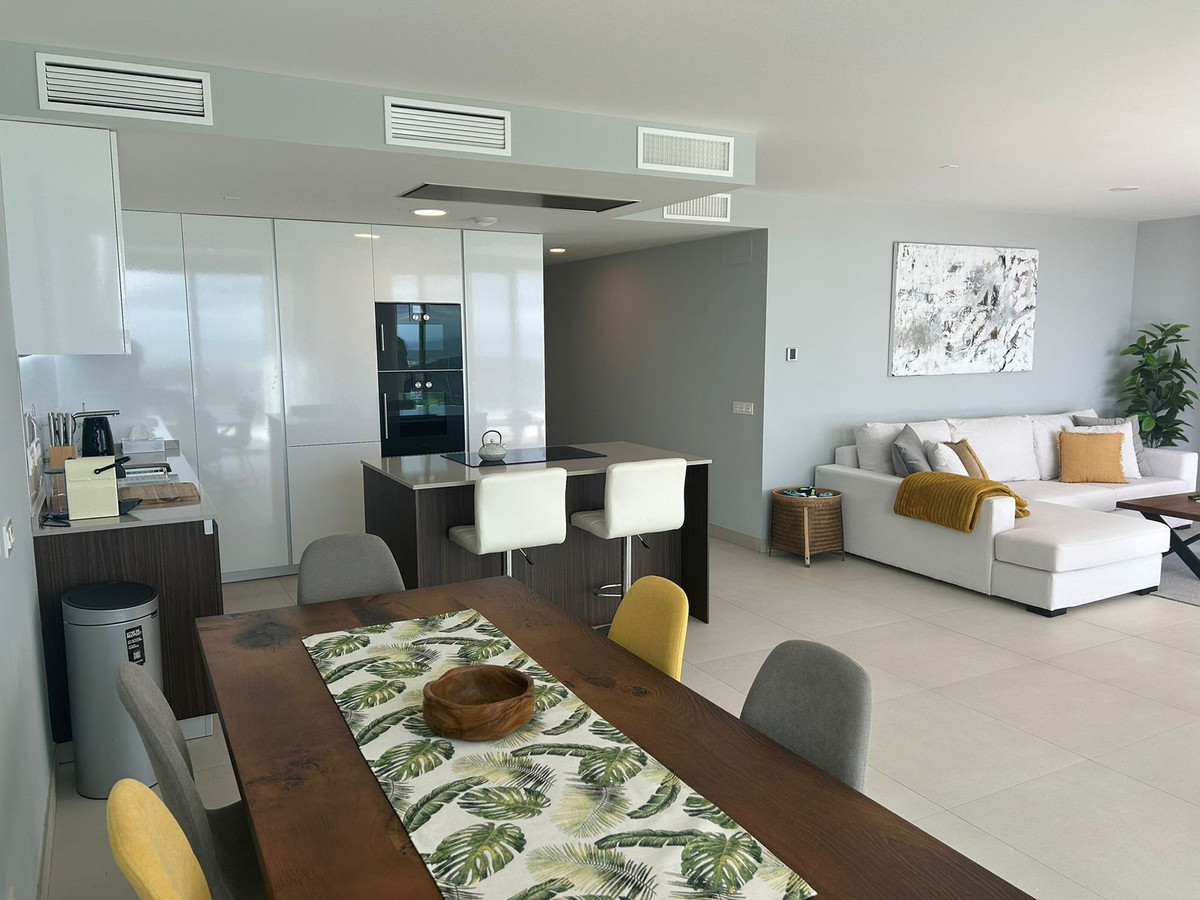 Apartamentos de 3 dormitorios en venta en La Cala de Mijas – R5305987