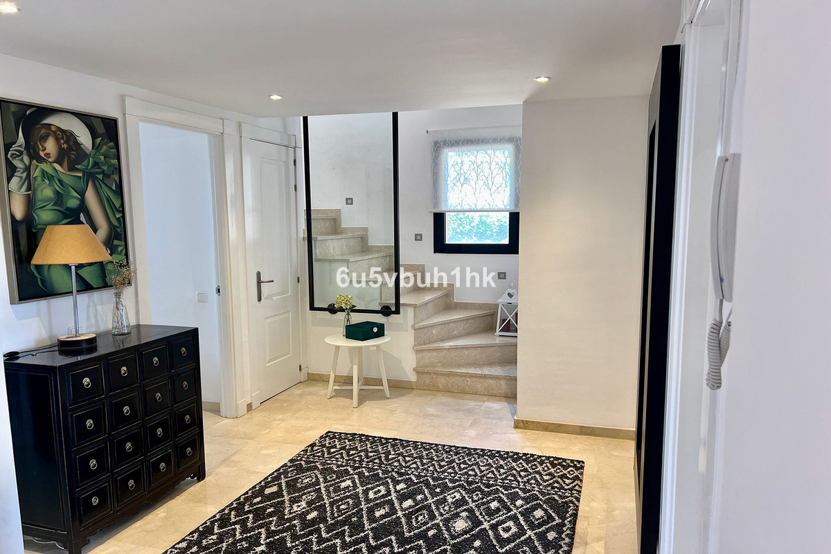 3 bedroom Apartments for sale in Calahonda – R5213353