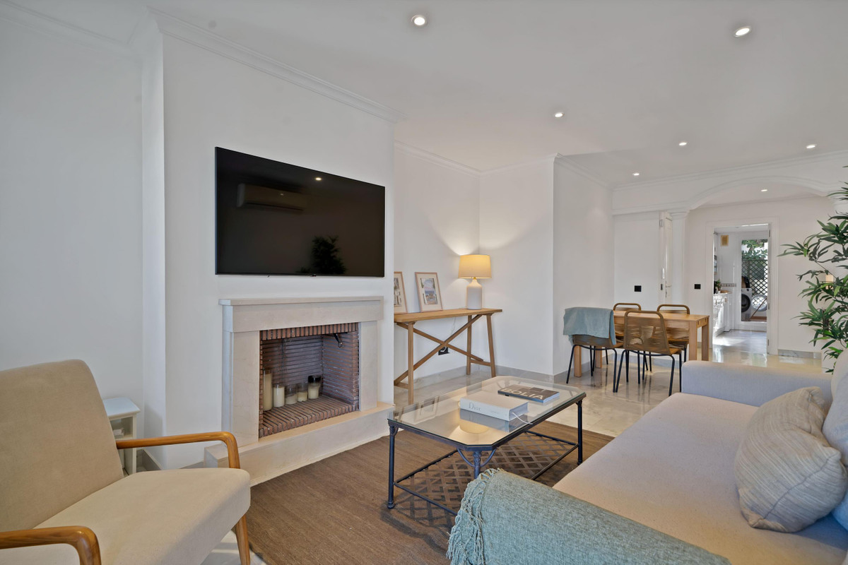 Apartamentos de 2 dormitorios en venta en Nueva Andaluc�a – R5234125 Apartamentos de 2 dormitorios en venta en Nueva Andaluc�a – R5234125