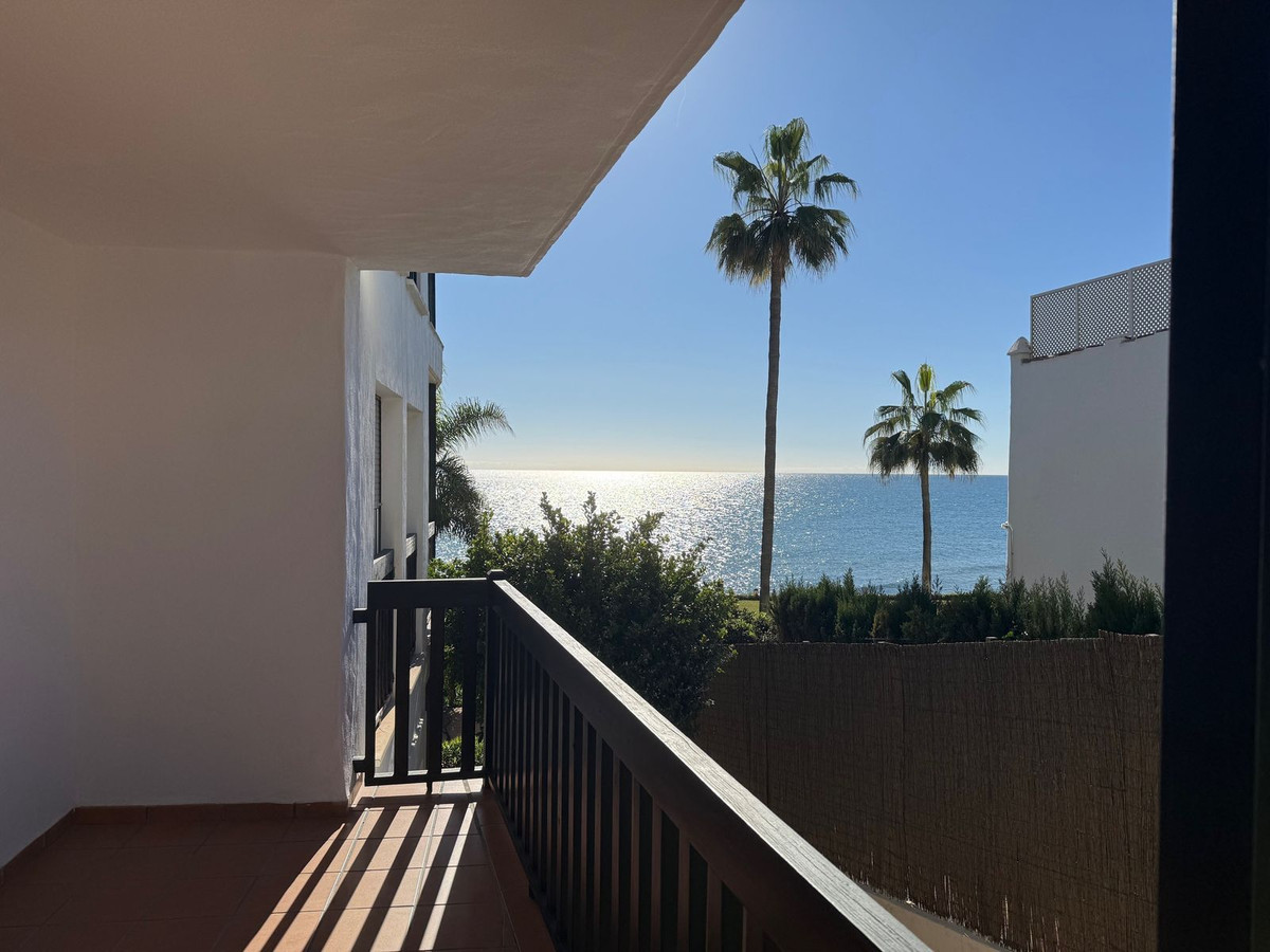 2 bedroom Apartments for sale in Calahonda – R5235694