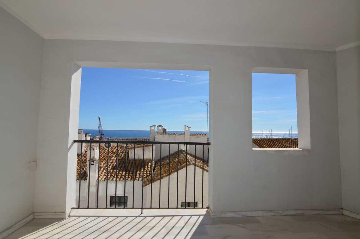 3 bedroom Apartment for sale in Puerto Banús – R4178443 3 bedroom Apartment for sale in Puerto Banús – R4178443