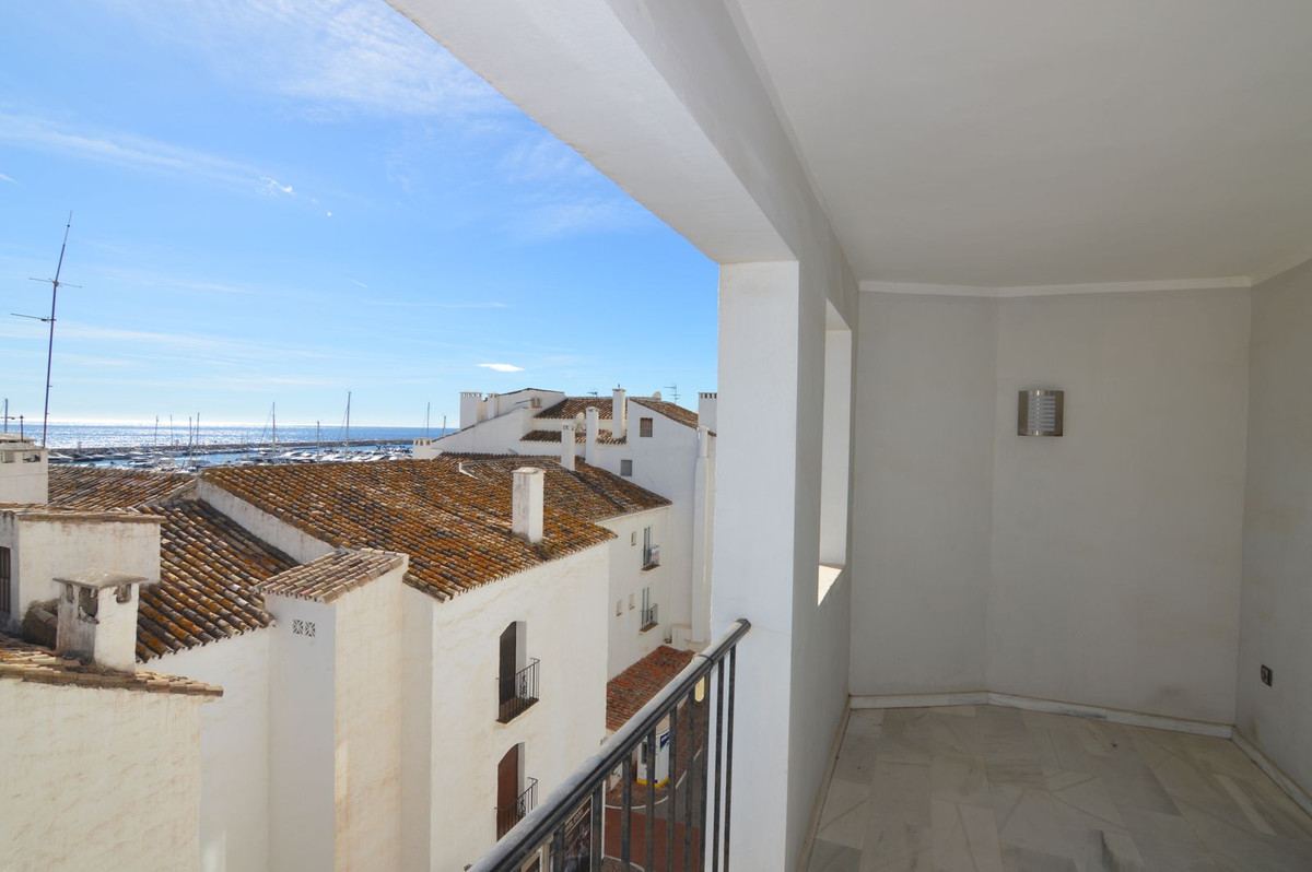 3 bedroom Apartment for sale in Puerto Banús – R4178443 3 bedroom Apartment for sale in Puerto Banús – R4178443